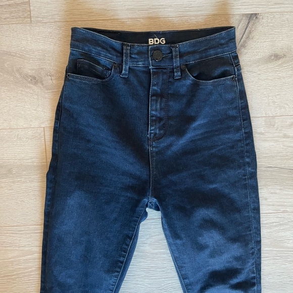 BDG Super High Rise TWIG Ankle Deep Blue Skinny Jeans - Picture 5 of 13